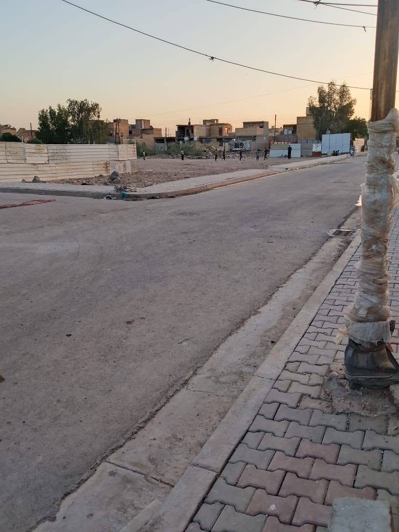 سلام عليكم البيت طابو ملك صرف للبيع 100متر غرف نوم 2 وحده سويت +استقبال +سطح شتايكر عنوان بغداد الحسينيه مال راشديه قرب العمارة مصري 
سعر 57 مليون بي مجال بصيط
***********
