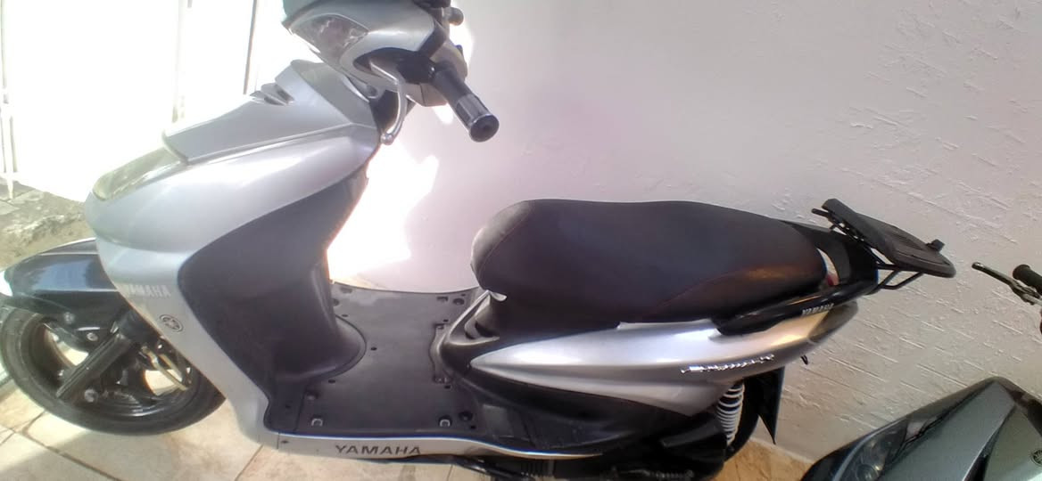 🚨السلام عليكم سكنس نثيه وكاله هيه وغراضه البيع دراجه وكاله العنوان الكريعات القصور قرب غسل الأخوين ***********
***********
