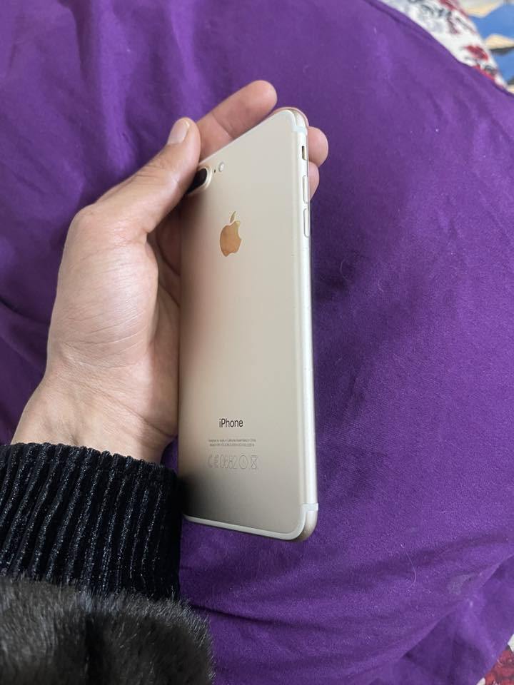 ايفون 7بلاص نموذجM ذاكره 128 بطاريه100 كلشي شغال عل ضمان جهاز جديد 
مكاني بغداد جسر ديالى الجديد 
رقمي *********** سعر 125
