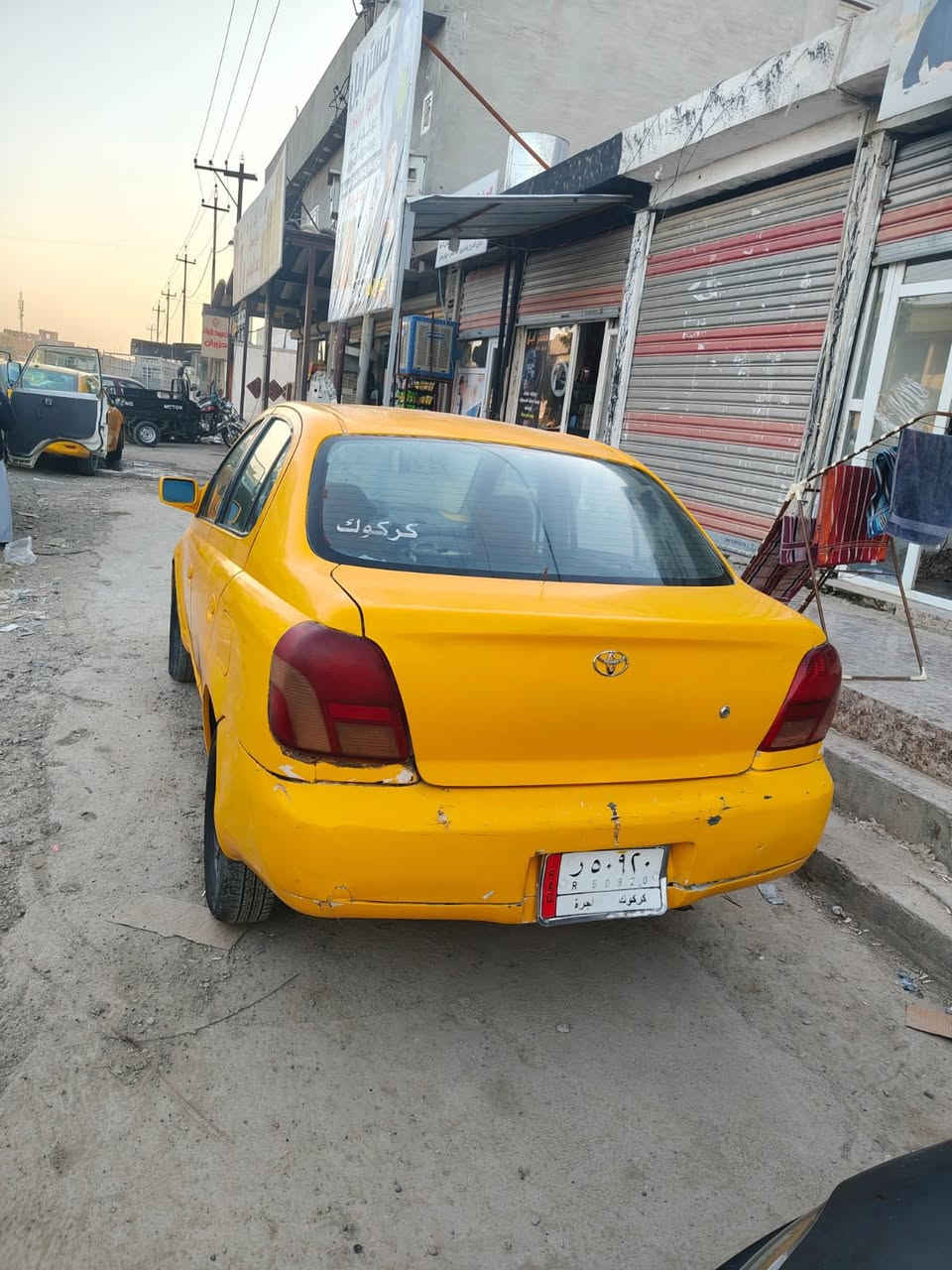 يارس 2002البيع   بطاقه بانزين بيه وكاله اسوي كير محرك شرط 
ترهم مراوس 
خصوصي او تكسي حسب القناعه المكان كركوك 
السعر 25  
التواصل  ***********
