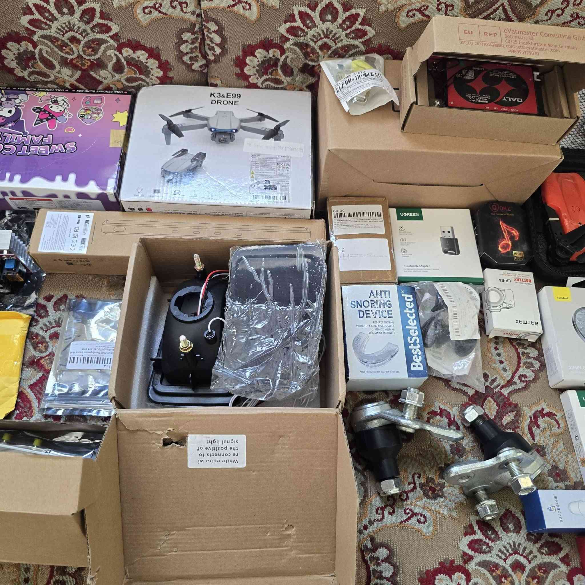 شلعة بضاعة dhl برازيلي تقريبا 300-400 قطعة 
قيم واخذ باليرضي الله 
كله شغال عالفحص و بيهم قطع تخص الحاسبات هواي


**إذا كنت صاحب هذا الإعلان وتريد حذفه لأي سبب، رجاءا أرسل رسالة إلى الدعم الفني**