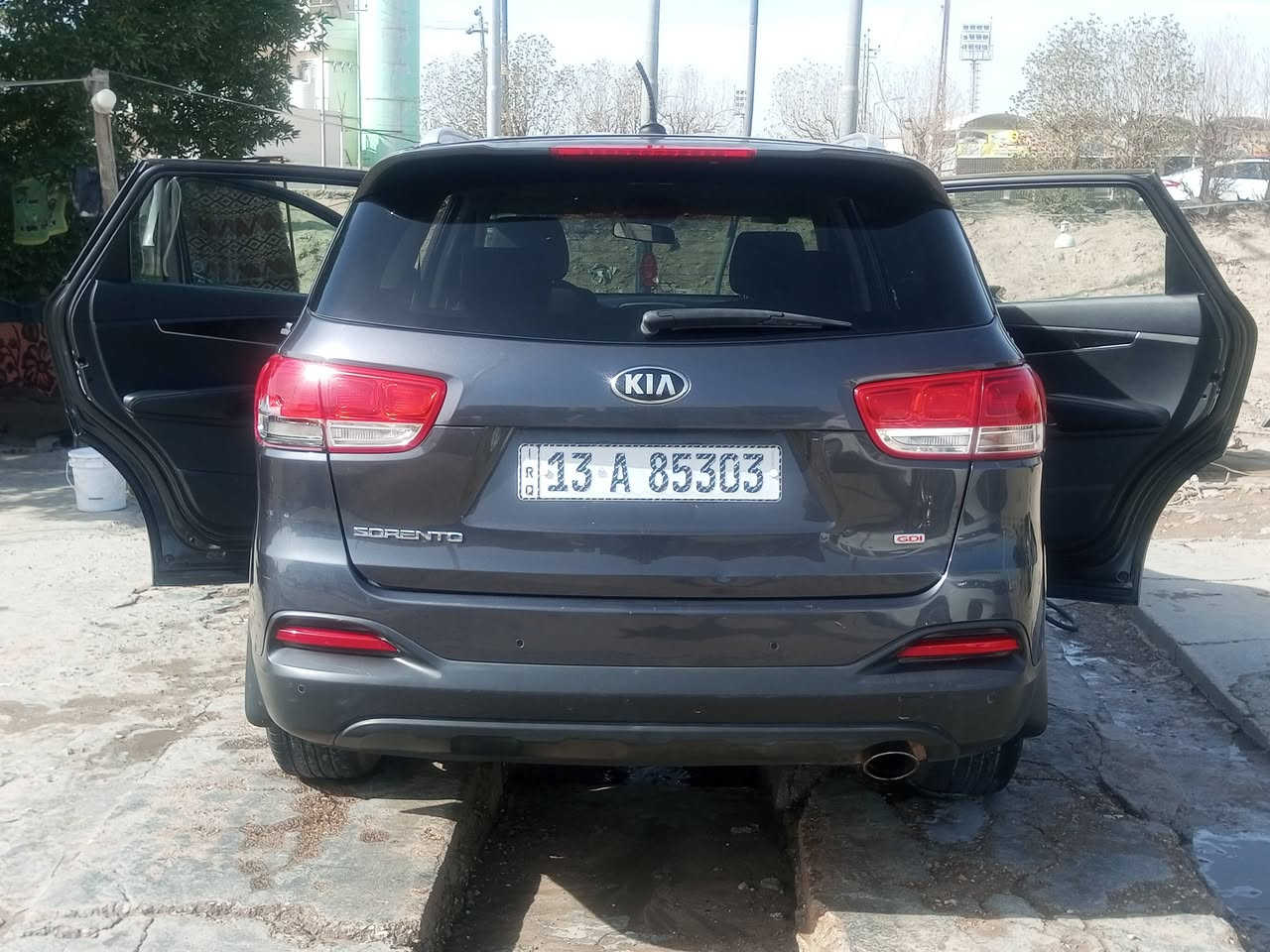 ‏سلام عليكم 
‏من رخصت مدير الكروب سورنتوا للبيع والمراوس بافلاونزا سياره كفاله شرط بيه بس بنيد داخله كلين شرط كارتون تحويل ثاني يوم بأسم ولد صديقي السعر ١٦٥ رقم ***********
‏
