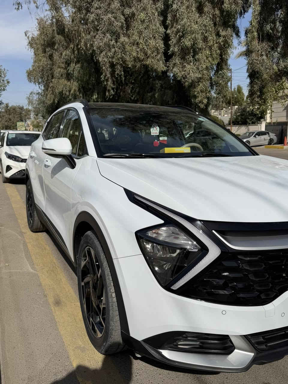 السلام عليكم للبيع كيا سبورتج موديل 2024 وارد خليجي السيارة كفاله عامة 
باتري جديد / كير مكينة مكفولات 
تبريد بالكشنات 
رادارات 
بانوراما 
السياره بأسمي رقم أربيل
السعر 250
للتواصل ***********
