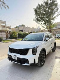 السعر ٢٦٥ ورقه 🔥  سورنتو ٢٠٢٥ مكفوله ماشيه ٣٠ الف السياره جديده كلش ال...