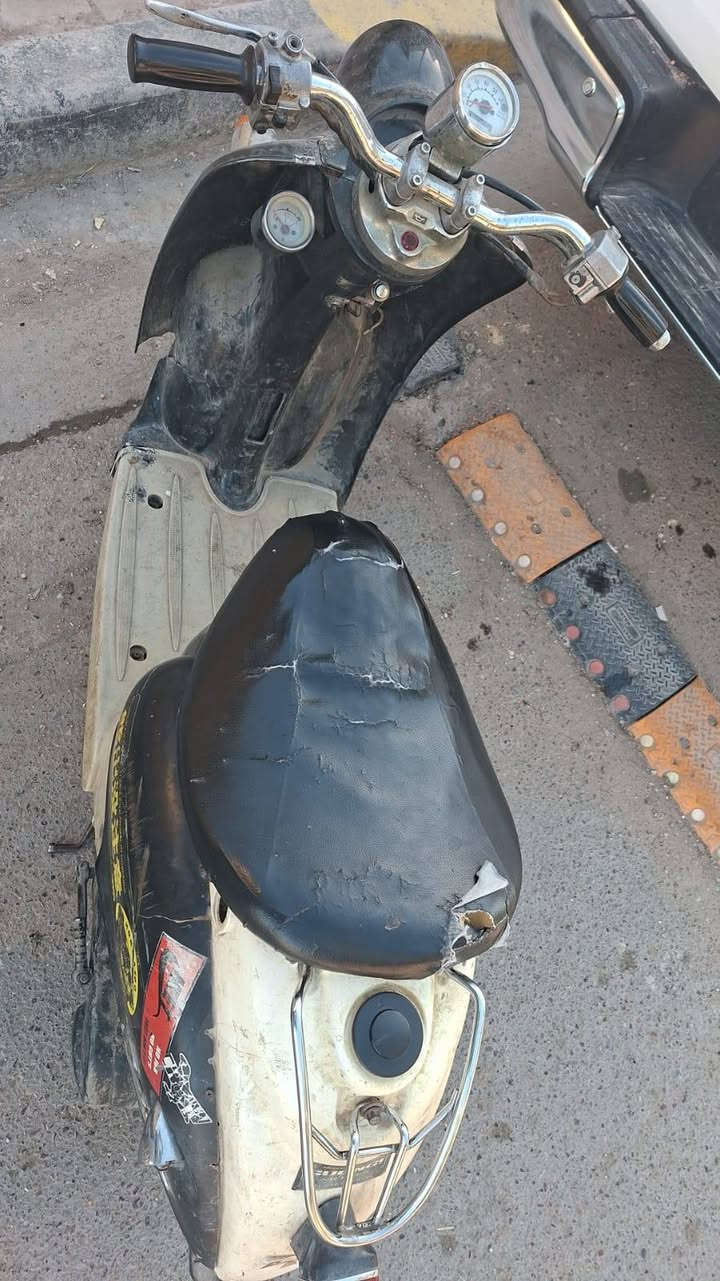 دراجة كلاسك ٦٠ شغالة هندر محرك بلادي بس كفرات تعبانة السعر ١٥٠ متواجد خاص ورقمي ***********
