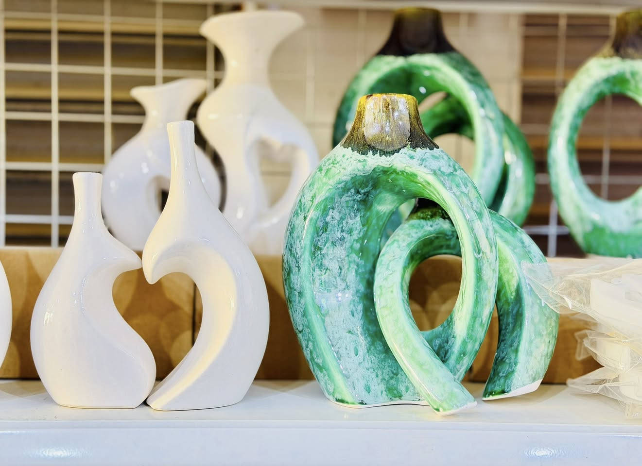 انتيكات فرفوري بشكل حديث الاسعار اسفل
     الصور توصيل كل العراق متوفر


**إذا كنت صاحب هذا الإعلان وتريد حذفه لأي سبب، رجاءا أرسل رسالة إلى الدعم الفني**