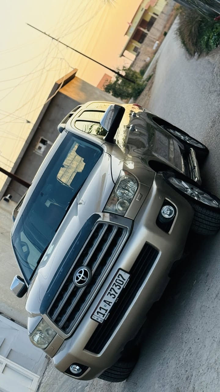 السلام عليكم         
سيكويا  خليجي 2009 V85700بلاتينيوم فول مواصفات 1/1داخل مشمشي رقم بغداد مشروع وطني 
المواصفات 
1- سلايت 
2- كشنات جلد + كهرباء + ذاكره + تدفئه تبريد + كشنات 3 حركات 
3- جكات 
4- ستيرن كهرباء + ذاكره 
5- تشغيل عن بعد 
6 - كشن منفصل 
7- بردات بلاديه 
8- صندوك كهرباء + شفط
9- زراك لايت 
10- حساسات امامي خلفي 
11- كامره دواره 
12- شاشه 
13- 7 راكب 
14- تبريد 3 قطع 
15- جميع الكشنات كهرباء حت ال7 راكب 
16- محركV85700
17- داخل مشمشي
18- فول زنون 
19-انظمه قيادة متعددة 
20-جكاتً
21-بردات كهرباء 
22-ثلاجة وسطيه وبعد بيها هواي مواصفات 
السيارة بيها مكانات صبغ ابيع خمس قطع بدون دكة جاكوج 
السعر 155 وبيها مجال للطيبين 
العنوان ديالى بعقوبة 
رقم الهاتف ***********
