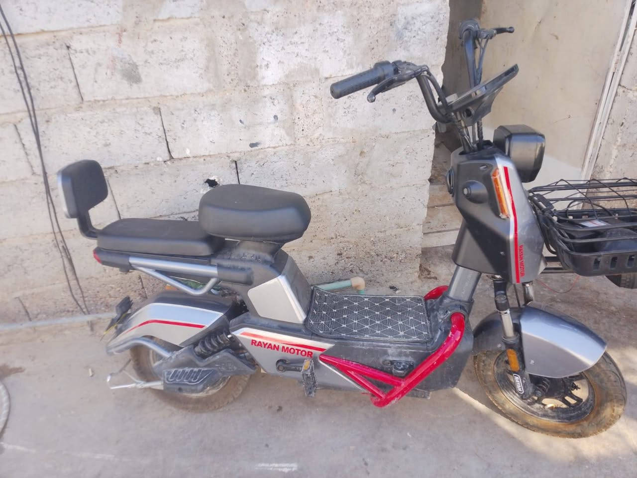 دراجه شحن للبيع جديده استعمال أقل
الاسبوعين
777 989 3908


**إذا كنت صاحب هذا الإعلان وتريد حذفه لأي سبب، رجاءا أرسل رسالة إلى الدعم الفني**