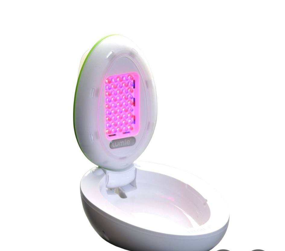جهاز Lumie Clear لعلاج حب الشباب باستخدام العلاج بالضوء. 
يستخدم مزيجًا من أضواء LED الزرقاء والحمراء لعلاج حب الشباب الخفيف إلى المتوسط. 
السعر (10)


**إذا كنت صاحب هذا الإعلان وتريد حذفه لأي سبب، رجاءا أرسل رسالة إلى الدعم الفني**