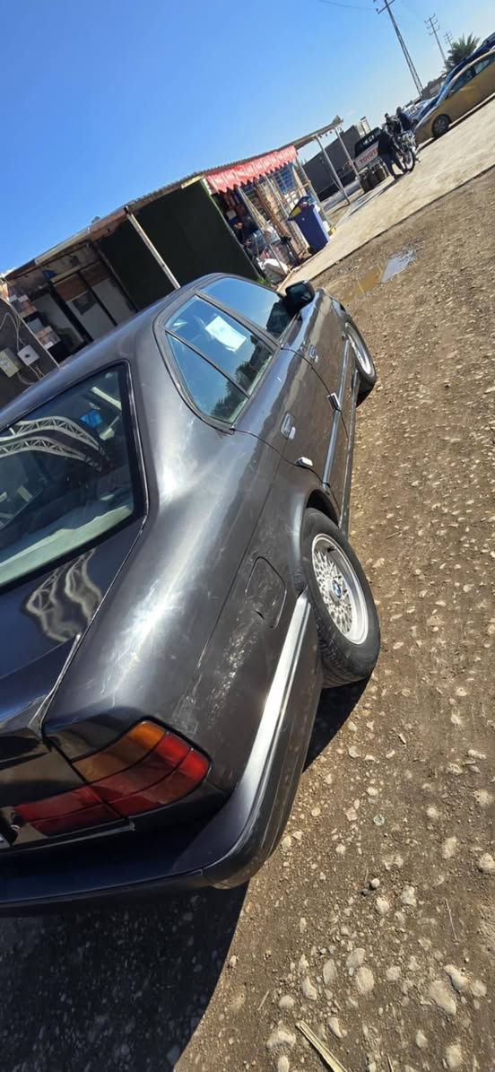 السلام عليكم
٥٢٥ اصل مسكر عدل
موديل ٩١ فتحه شغاله غرفه جديد تخم تاير
كير محرك مكفولات بدون ضربه مصبوغه لجماليه
كهربائيات كله شغاله تبريد
رقم بغداد جديد ثاني يوم احولك الهزه بعدها ماصاقطه
السعر ٤٨قفل مكاني واسط الصويره ***********
