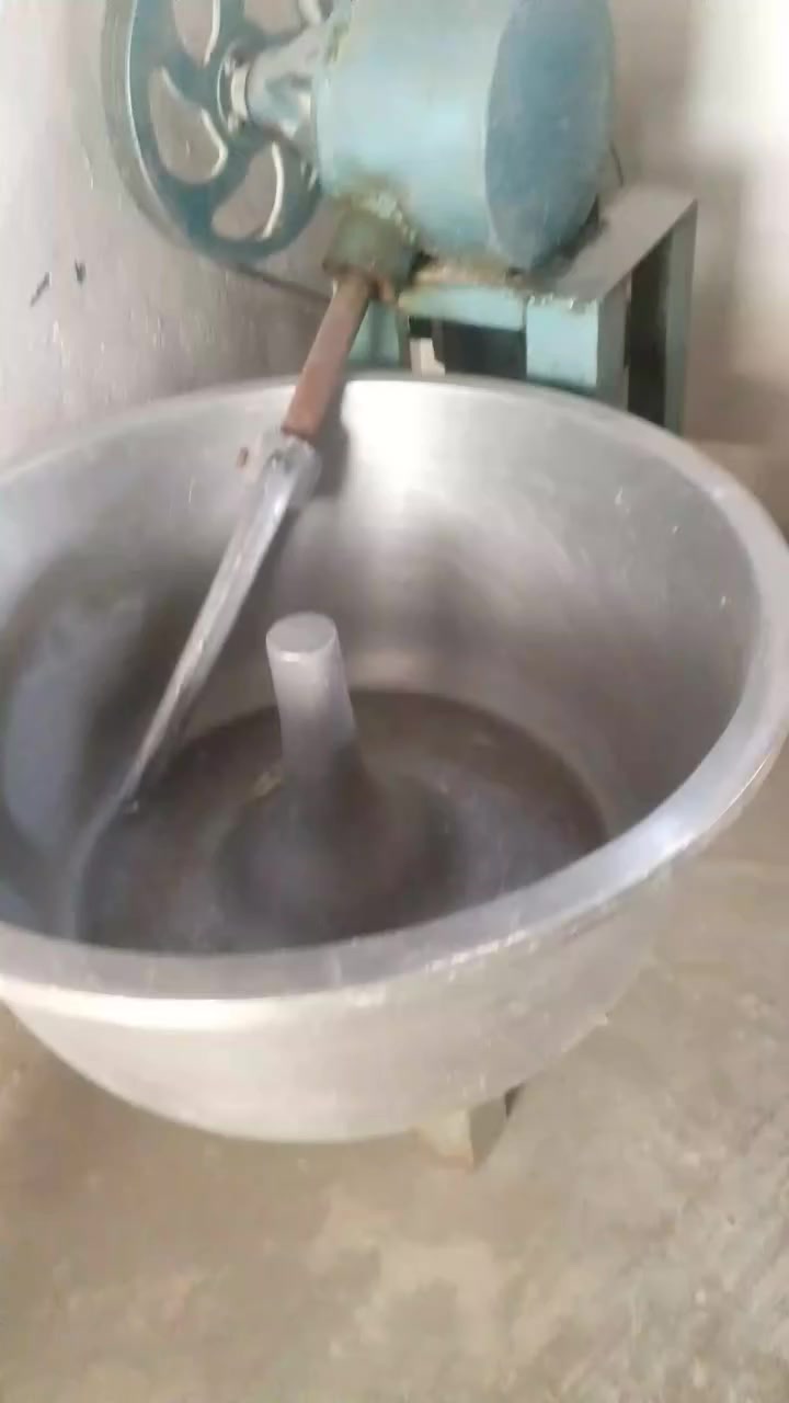 السلام عليكم اخوان موجوده عجانه والسعر خاص ***********
