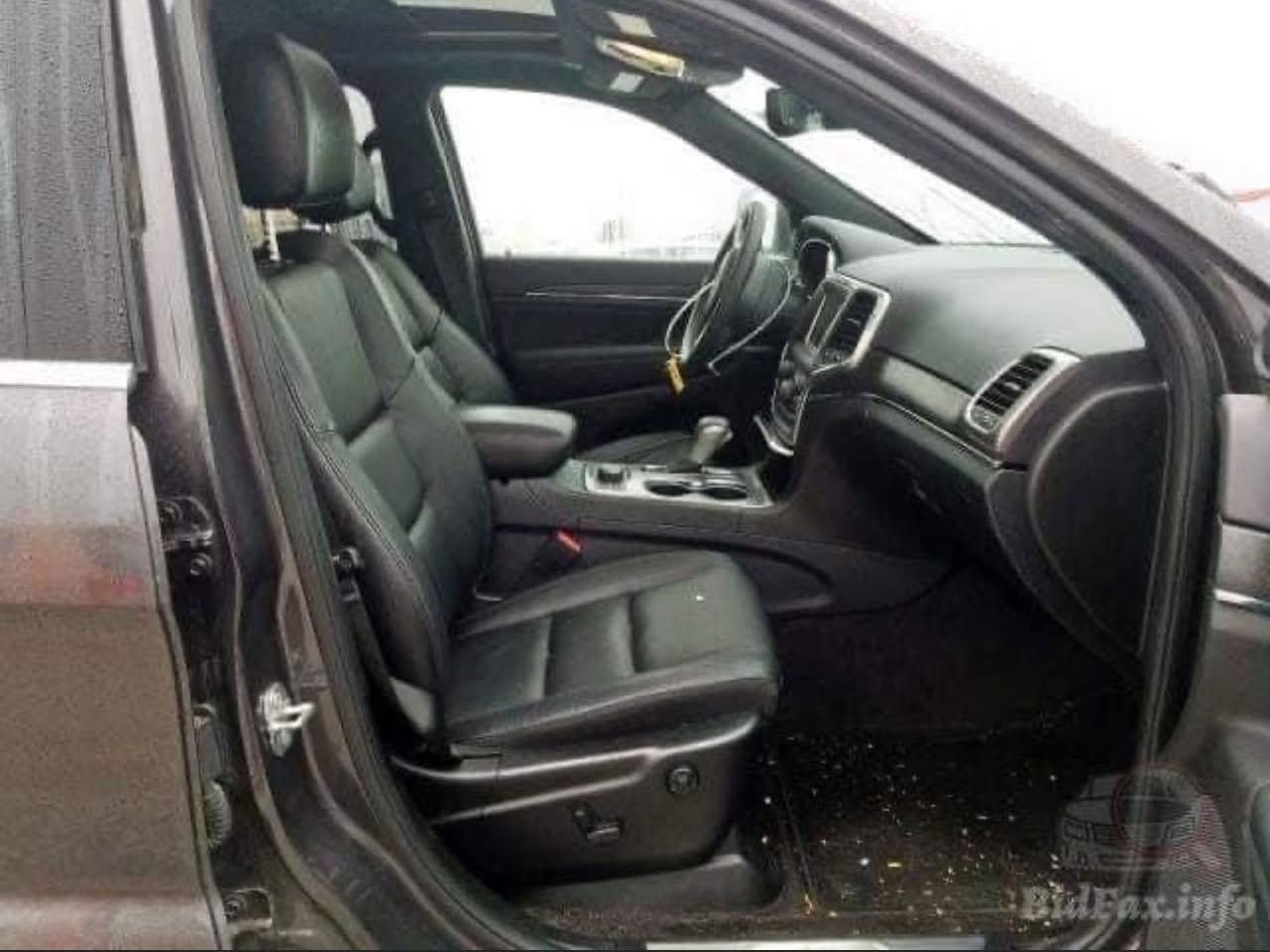 السلام عليكم جيب لمتد موديل ١٩ سياره نظيفه جدا ***********  السعر 21 بدون ايرباك مكان بغداد الدوره
