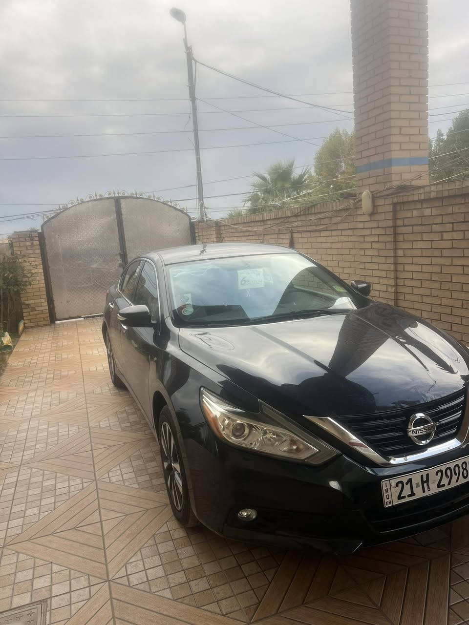 السلام عليكم اوبتما 2017 فول مواصفات SLكشنات كهرباء رادار جانبي جلد مقاعد تدف ئه تبريد ماشيه 73  miلون نفطي تخم تاي جديد مكينه كير بالشرط سنويه جديده 30هزه براد جديد شرط التحويل السياره لوك 
حادثه فقط يم الرقم صبغ بدون دواخل وارباك كلها سلم والسونار موجود شرط الفحص المكان ديالى ***********
