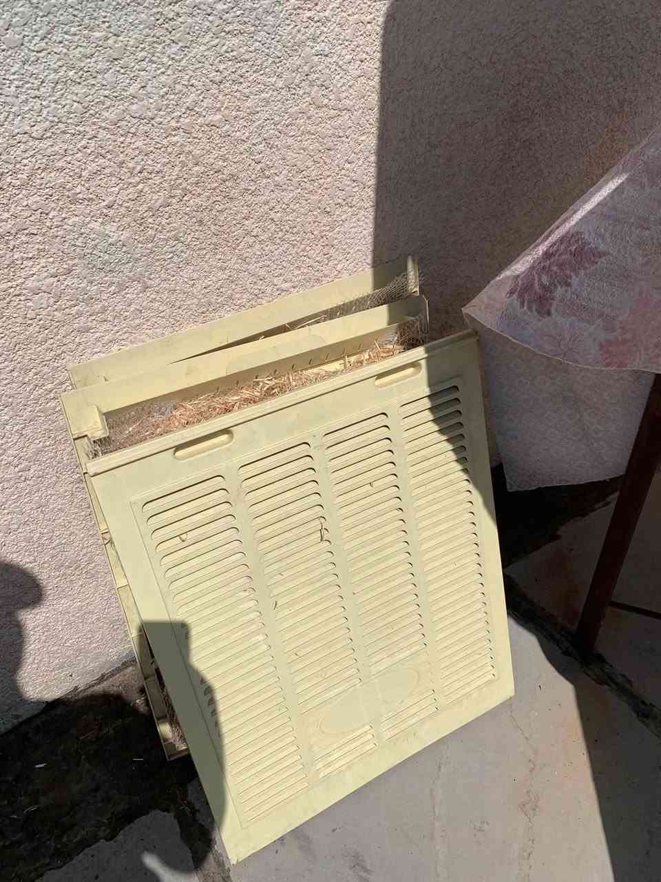 مبرده جديده نضافه ١٠٠/١٠٠ دفعها قوي هواها بارد خير من الله السعر ١٥٠ الف ***********بغداد الدوره
