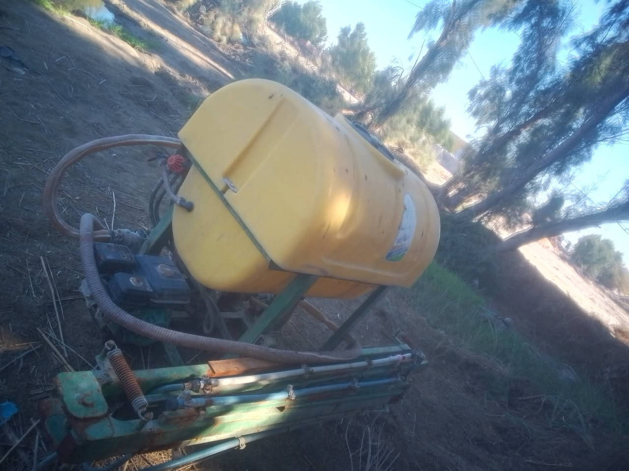 سلام عليكم للبيع
مرشه 400لتر
 
***********
