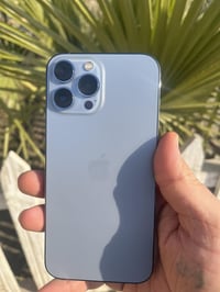 13 برو ماكس بطاريه 95 جهاز كبس وضد الماي ذاكره256 نضافه الجهاز 100/100...