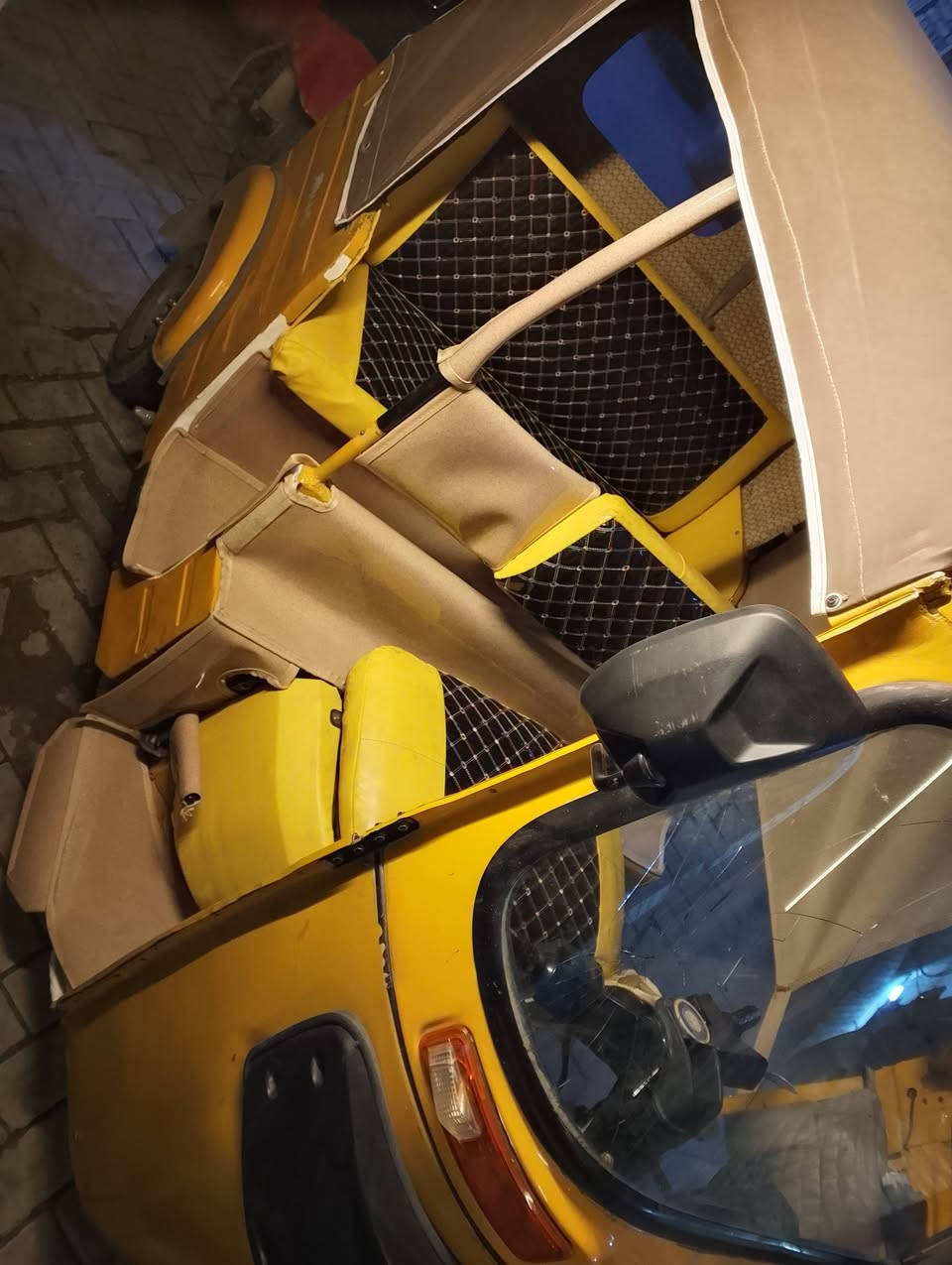 سلام عليكم تكتك 19 شهر 12 اوراق المصطفى اكفلك الترقيم نضيفه شوفت عينك بيها ضربه ب لغد و ومعمر مكان بغداد قطاع 2  السعر 5500  الاتصال ***********
