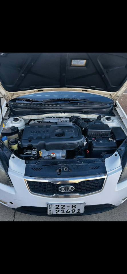 سلام عليكم كيا ريو 2011 للبيع مكينة 1600 دوش مكفولة من الضربة كفالة عامة من الضربة مكينة وكير شرط السيارة جديدة للتواصل على الرقم ***********
