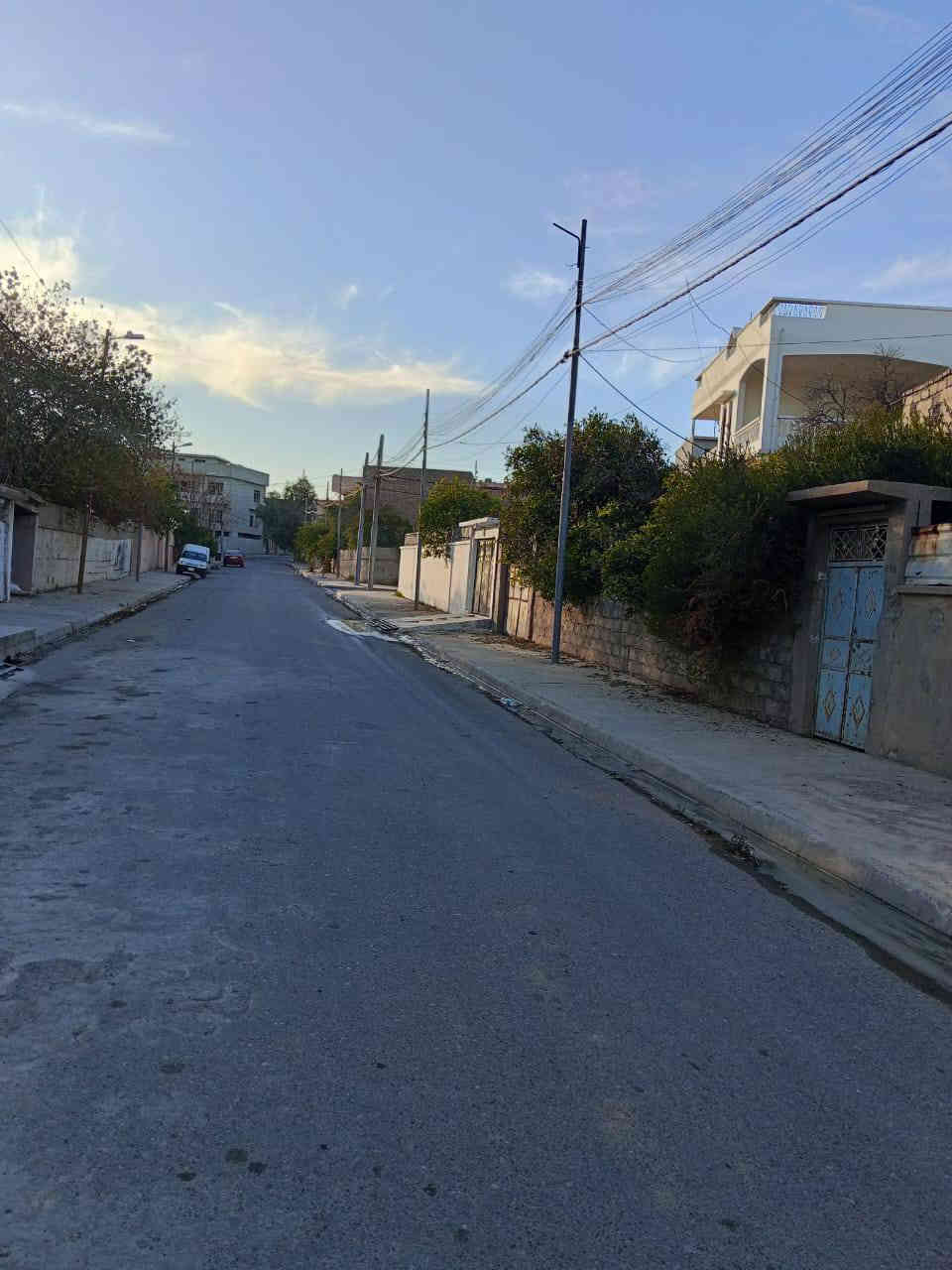 السلام عليكم
///عروض عقارات مساكن الخير////
للبيع ...للبيع....للبيع

1️⃣🟩 دار بحساب ارض ملك صرف سند طابو📜📜📜📜الدار فارغ استلام فوري

2️⃣🟨 التفاصيل:-

3️⃣🟥📐المساحة📐:-637 متر واجهة 21 متر .اتجاه قبله فرع مميز. 

4️⃣🔶️🌍 الموقع:- حي الثورة فرع قصر هگوري خلف مكتب النائب خالد العبيدي. 

📞📞📞☎️☎️☎️للأستفسار أكثر☎️☎️☎️📞📞📞
***********
***********
عقارات مساكن الخير
🔰ملاحظة:- المكتب مجاز رسميا. غير مسؤولين عن اي عروض خارج المكتب  تروج بأسم المكتب.

🌍 عنوان المكتب حي الثورة الشارع الرئيسي ضمن محلات بيت هكوري قرب جرزات وحلويات الأمين. موصل, نينوى
