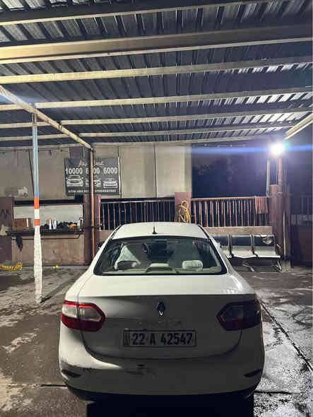 رینۆ فرۆنس ٢٠١٢ رەنگی سپی
دوو پارچەو نیوی هەیە پارچەکانی 
دەرگای سیاق و دەرگای پشتەوەی سیاق لەگەڵ نیوە چامرخی پشت دەرگای پشتەوە هەیەتی 
 سیارەکی بێ کێشەیە گێر و مەکینەی بە شەرت هەموو شتی بێ کێشەیە 
ناوی شاشە و کامیرەی دواوەی بۆ دانراوە و لایتی بەقوەتیشی بۆ دانراوە سەنەوی سیارەکە نوێیە و تا ٢٠٢٩ ئینجا تازەی ئەکەیتەوە 
سیارەکە یەک برغوش مەسرەفی تێدانیە هەموو شتی بەشەرتە ما شاء الله ی دەوێت زۆر بێ کێشە و بێ عەیبە و جایزە یەکسەر بە ناوی خۆتی بکە و حەز ئەکیت سەفەری کوێی پێ ئەکەیت بیکە ،

نرخی ٦٥ وەرەقە و تۆزێک محامەلە

بۆ پەیوەندی کردن *********** Singapore
