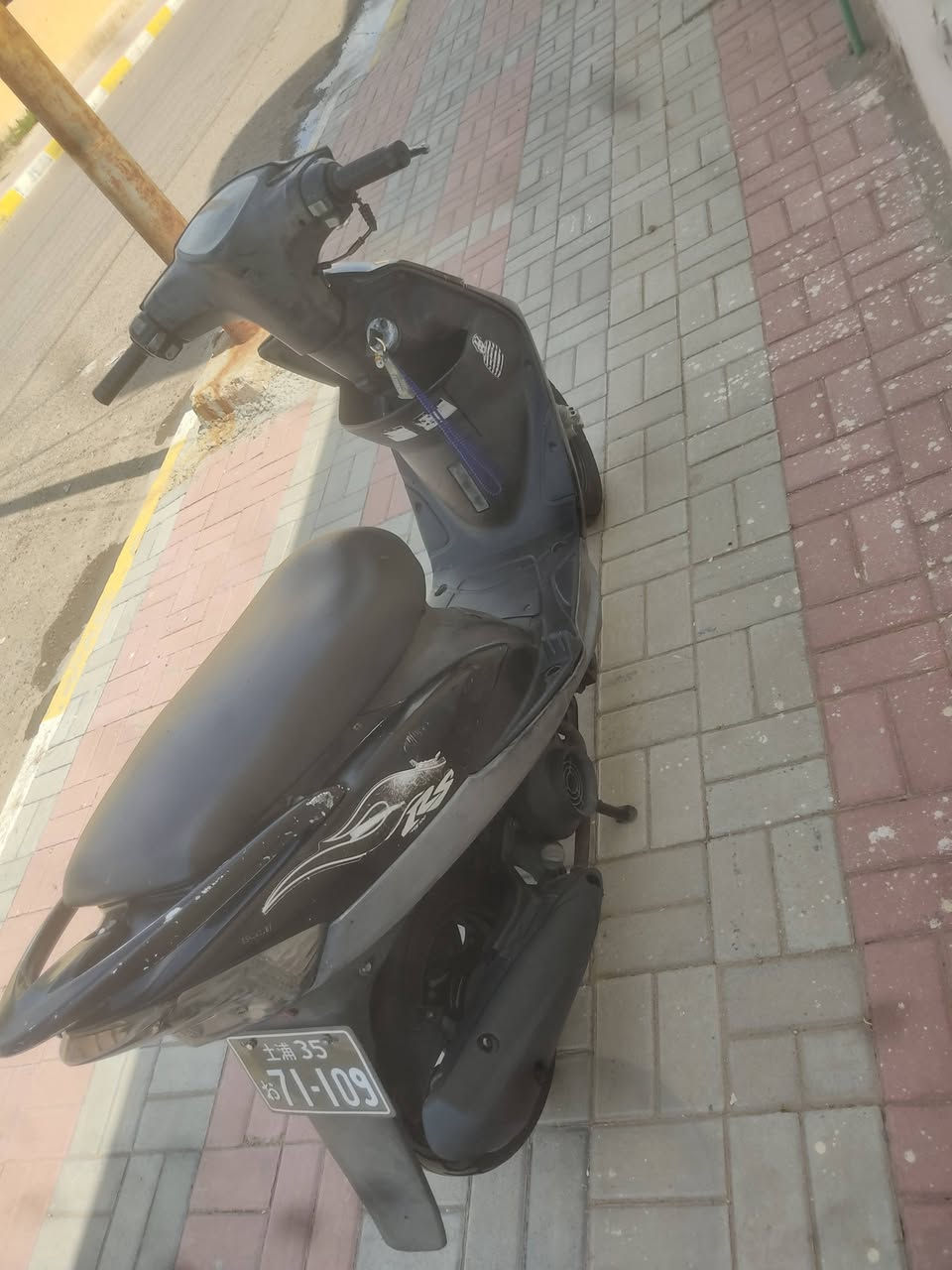 سلام عليكم دراجه ماكس عدله للبيع بوشه 49 دراجه نقصه بس باتري شغاله من أول هندر سعره 650 ا.  وبيه مجال          ي استفسار راسلني على الخاص


**إذا كنت صاحب هذا الإعلان وتريد حذفه لأي سبب، رجاءا أرسل رسالة إلى الدعم الفني**