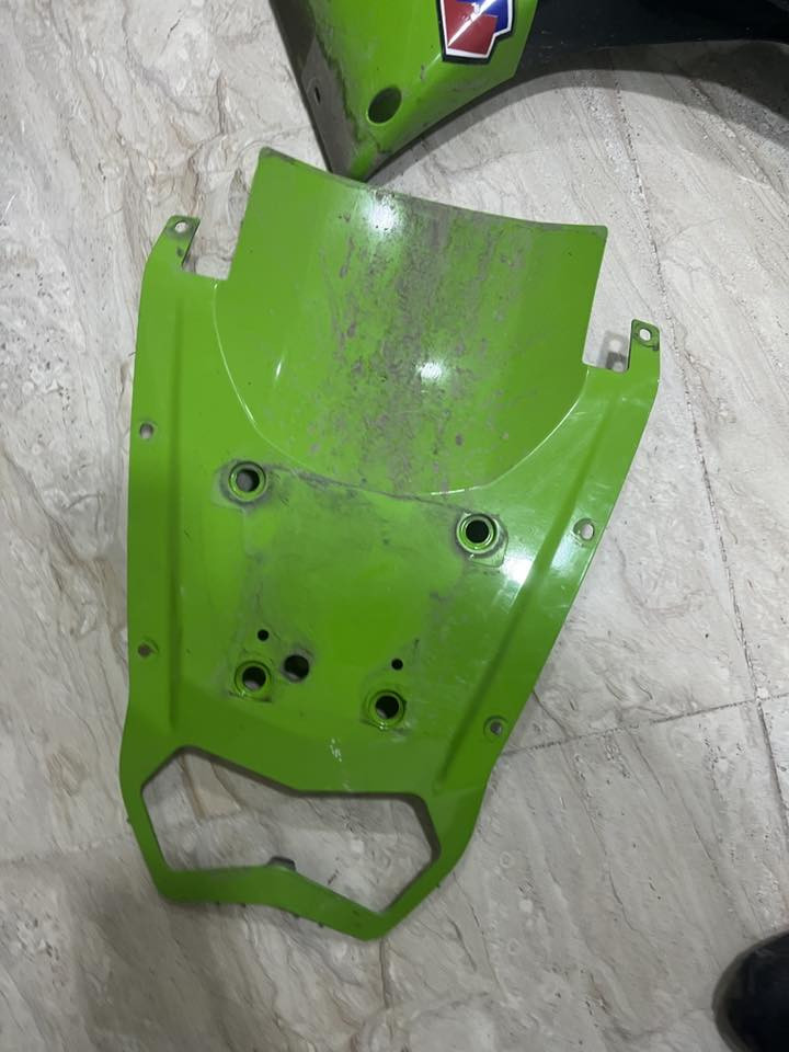 غراض كاوسكي قيم واخذ


**إذا كنت صاحب هذا الإعلان وتريد حذفه لأي سبب، رجاءا أرسل رسالة إلى الدعم الفني**