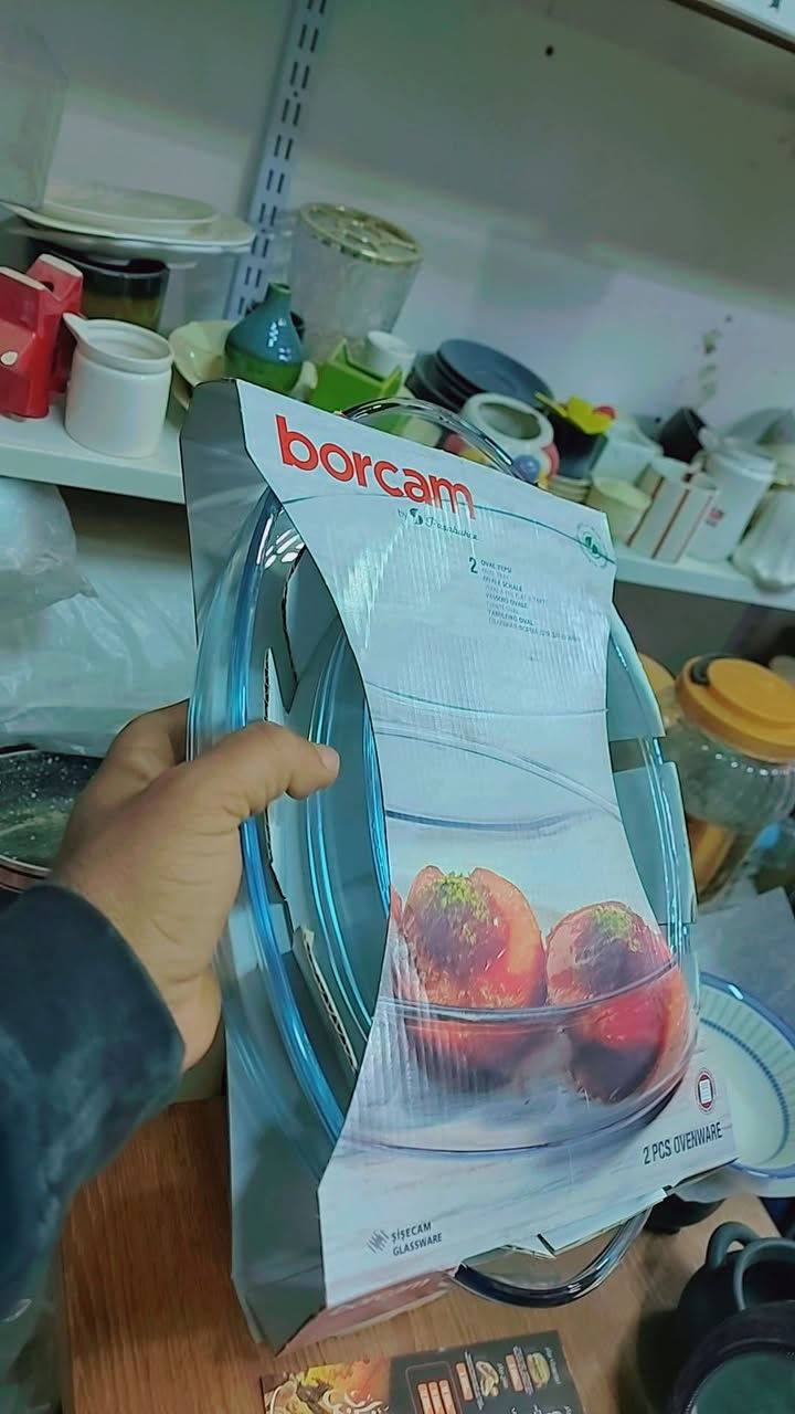 اهلآ وسهلا بكم  نوفر لكم مواد منزليه وحاجة الف وانسب الأسعار  العنوان ماقبل اسواق الشورجه قرب الكرادين منطقة الطي  يوجد خدمة توصيل داخل الطي؟  وارجو المتابعه 🥰🥰 🥰بناية حجي حسين الكرادي؟ ***********؟  بايركس شفاف السعر   ١٠  السيت
