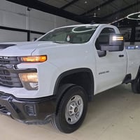 للبيع سلفرادو موديل 2024 ٨برغي ٨سلندر حجم محرك ٦٦٠٠ مواصفات رادار بصمه...