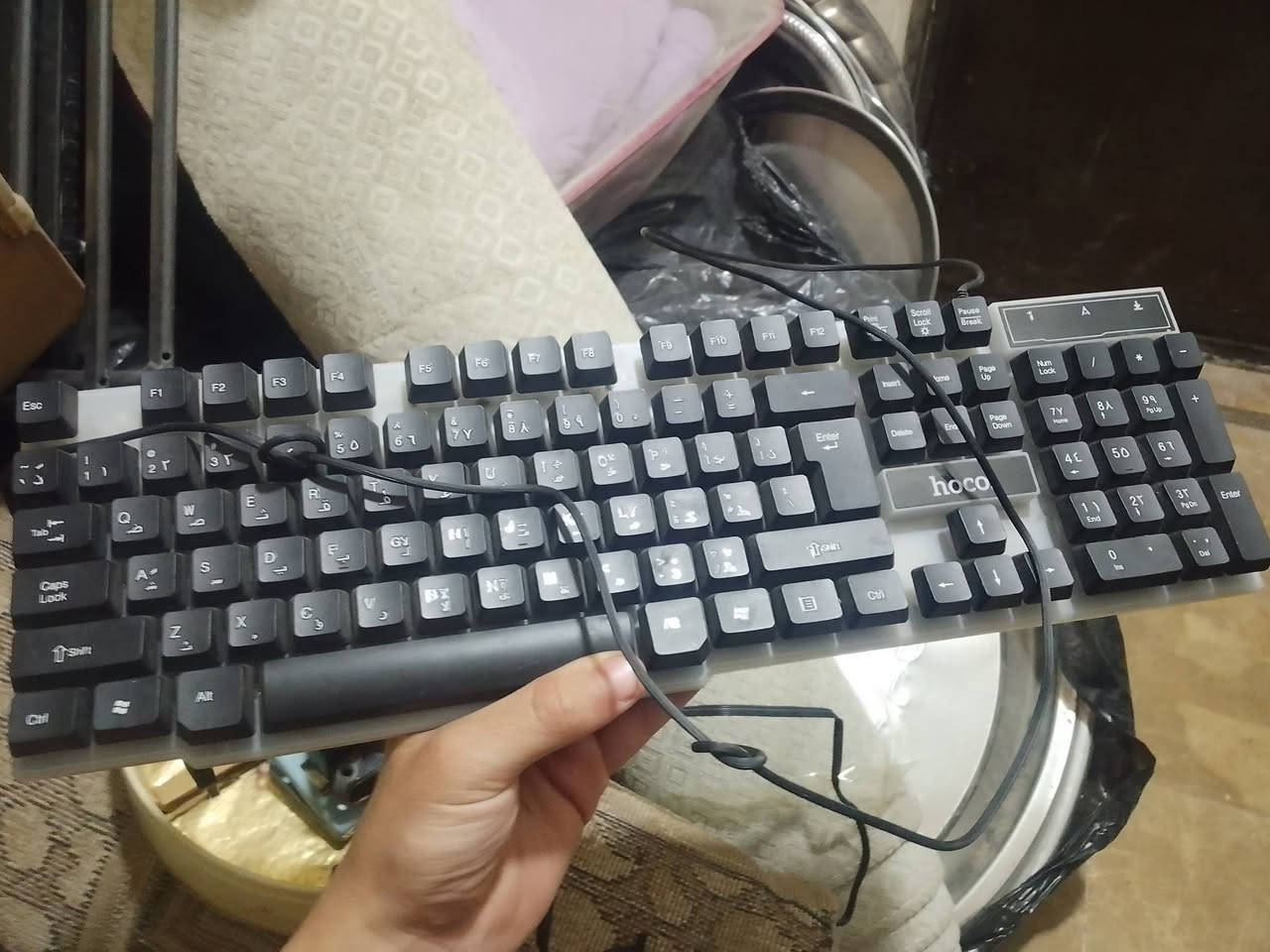 بيسي جديد كيس فارغ بعد بلايلون ويه مراوح 3 ام الوان ويه جهاز يشغل مراوح الوان داخليه كيبور كيمك موس كيمك سماعه كيمك السعر 250 مكان بغداد الرقم ***********
