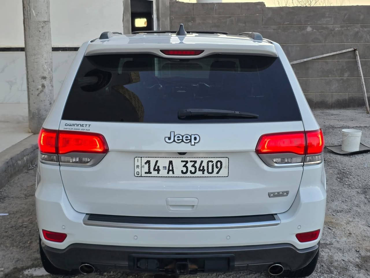 سلام عليكم جيب لاريدو كفاله من الصبغ والضربه والتبديل عدد جاملغ الامامي الايسر حادث مال امريكا فول مواصفات واحد على واحد داخل جلد فتحه جنطه كهربائيه وباقي مواصفات الجيب المعروفه مكينه وكير جدد حداديه جديده تخم تاير جديد سياره جديده بمعنى الكلمه سبيرها منازل رقم بصره مشروع وطني رقم دولي رقم ***********
