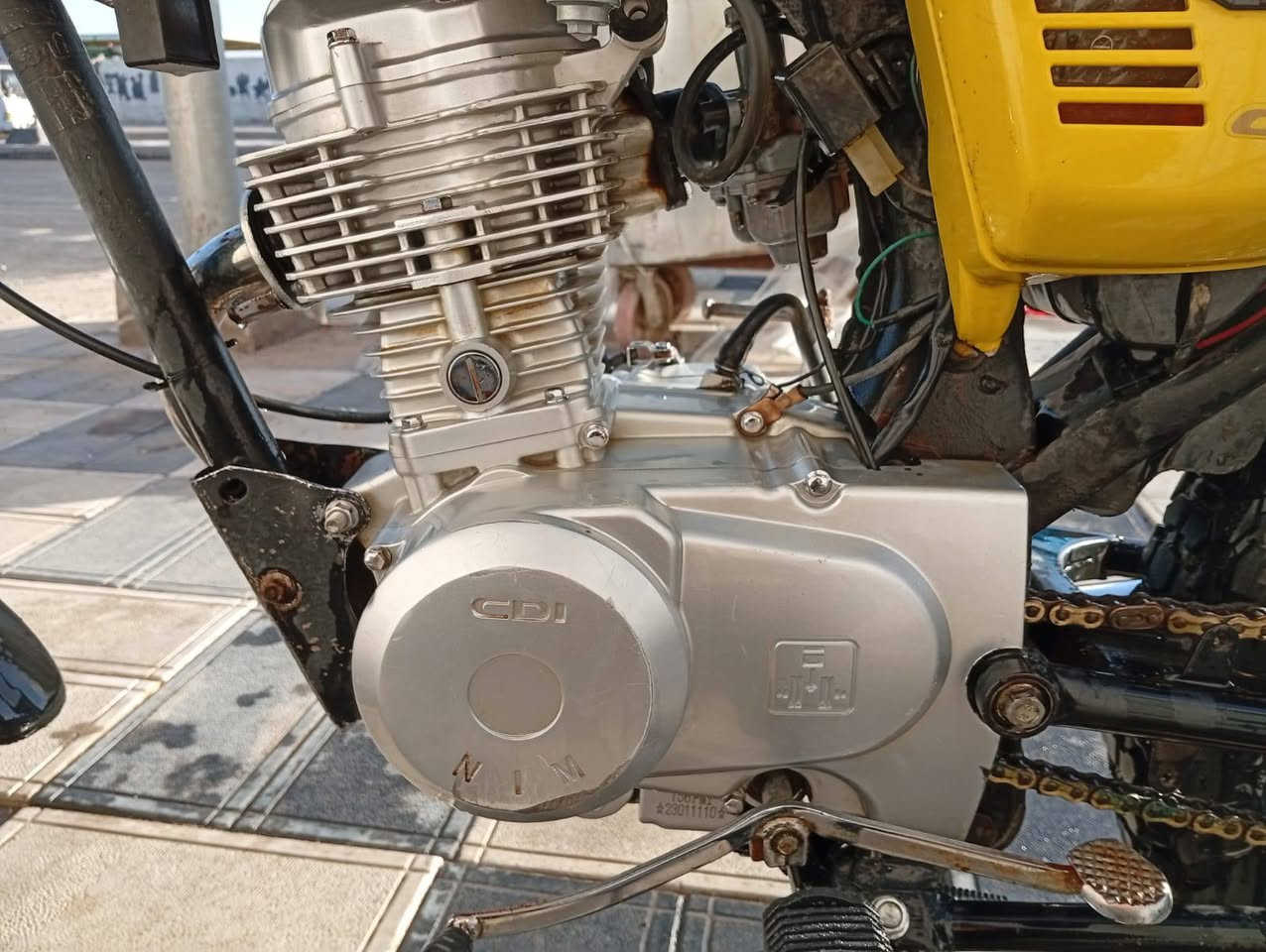 السلام عليكم دراجه البيع مديل 16مكينه 23 اوراق السعر 500مكان واسط قضاء الحي رقم ***********
