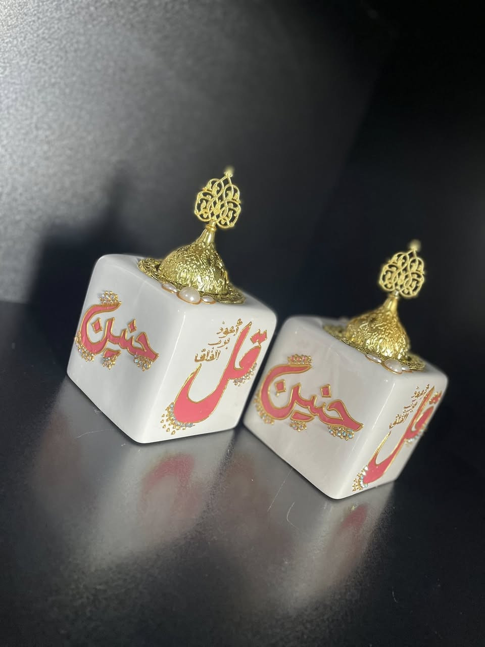 جزء من هدايا #عيد_الام قابل للتنفيذ حسب طلبكم
متوفر توصيل لجميع المحافظات


**إذا كنت صاحب هذا الإعلان وتريد حذفه لأي سبب، رجاءا أرسل رسالة إلى الدعم الفني**