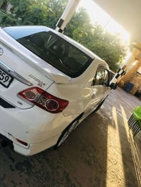 كورلا 2013 للبيع السعر125 وبيه مجال بسيط رقم اربيل  بيه بنيد مبدل وجام...