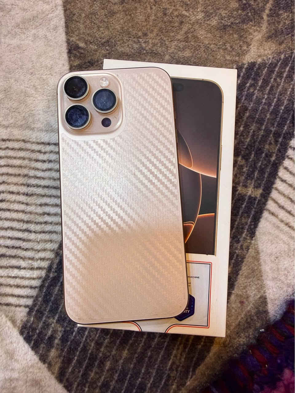 جهاز جديد 
ذاكره 256
بطاريه 🔋100
نظافه 100‎%‎
رقم التواصل ***********
كامل ملحقاته 
السعر 1500وبي مجال الشراي Colombo, Sri Lanka
