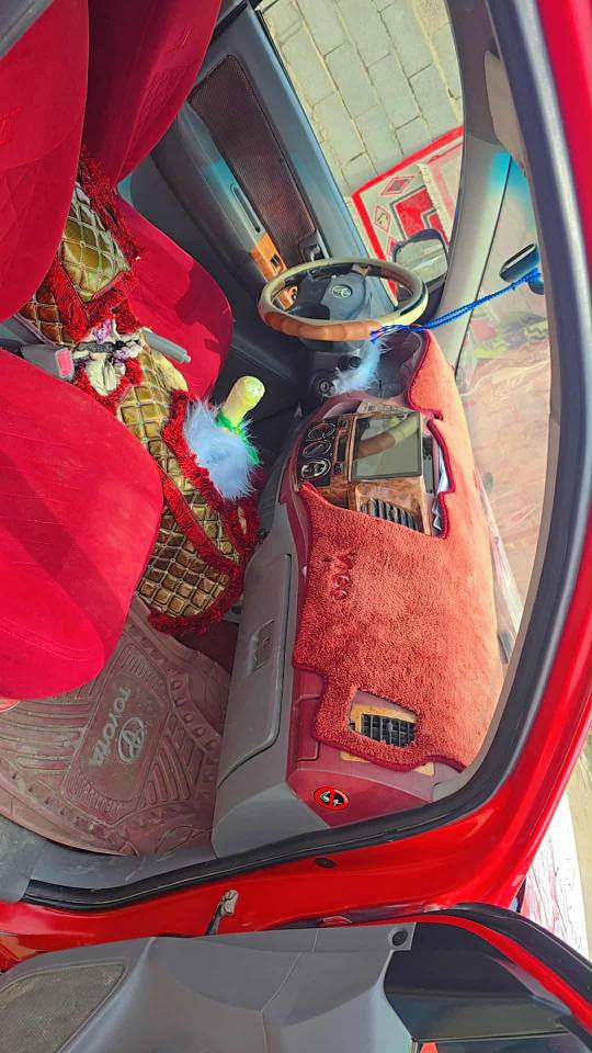 سياره البيع سياره جاهزه موديل 2010بيهه صبغ رغم بصره بعتهه مامنتهيه حداديه جديده وتخم تايرجديد مكان بصره دير
السعر 120وبيه مجال والشراي يتصل
*********** كلف  بالنشر البصرة, العراق
