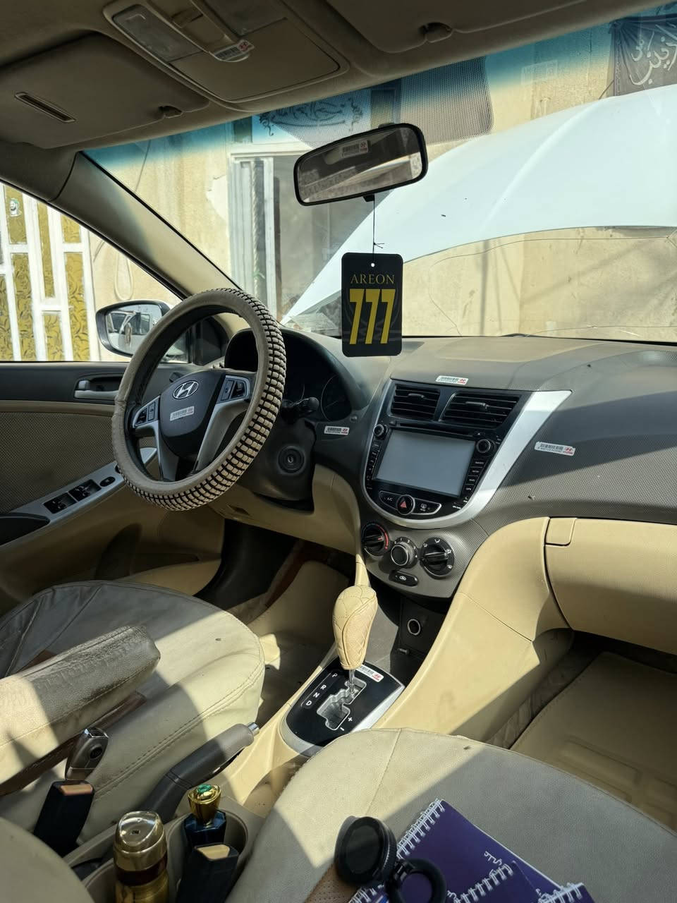 اكسنت 2015 كفاله ماشيه 162 بسمي تحويل ثاني يوم
البصرة المكان قضاء الدير. سيارة نظيفة واستخدام شخصي كلش حلوة بيها بعض الملاحظات البسيطة حتى سونار موجود وما اتعبك. رقمي ***********
