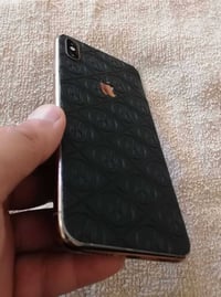 إكس ماكس • ذهبي • مبدل بطارية