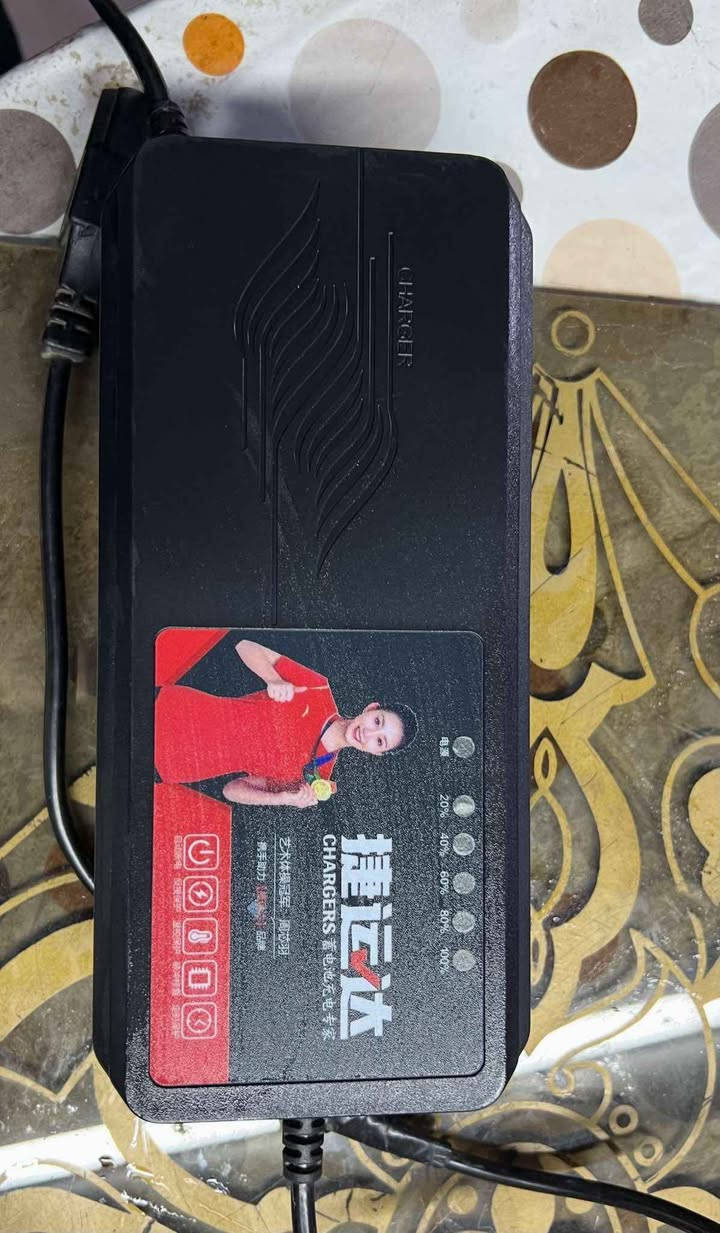 سكنس شحن للبيع موديل 24 الدراجه مثل مموضحه بل صور بيها جاملغ مكسور شويه وصندوك مينسد لتجي تكلي شبيها كشلي موضح عدكم والتوفيق لجميع بغداد, العراق


**إذا كنت صاحب هذا الإعلان وتريد حذفه لأي سبب، رجاءا أرسل رسالة إلى الدعم الفني**