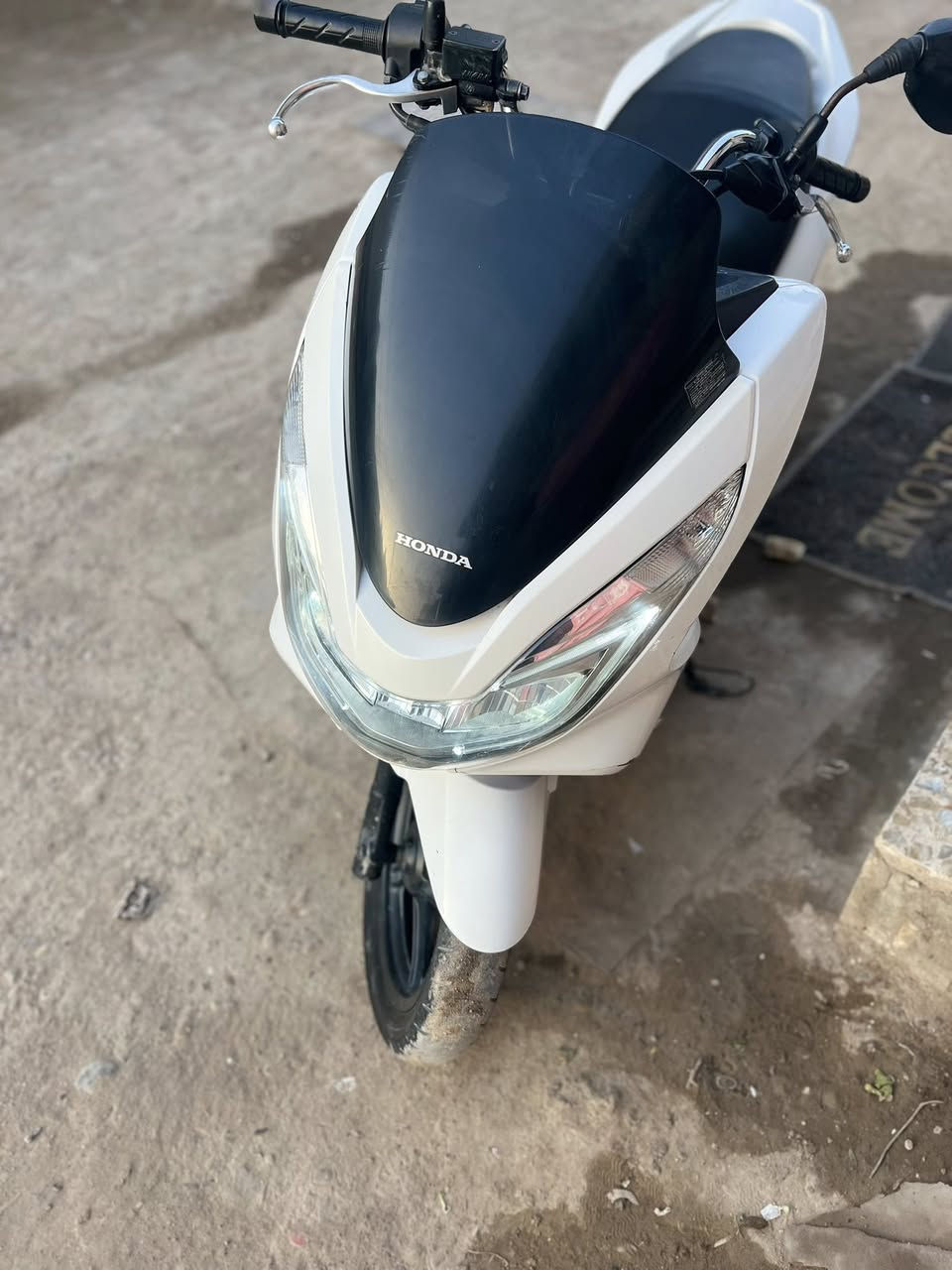 سلام عليكم بي سي اكس درجه خير من الله جيل الثاني العنوان بغداد الشعب سعرها 1650وبيها مجال ***********
