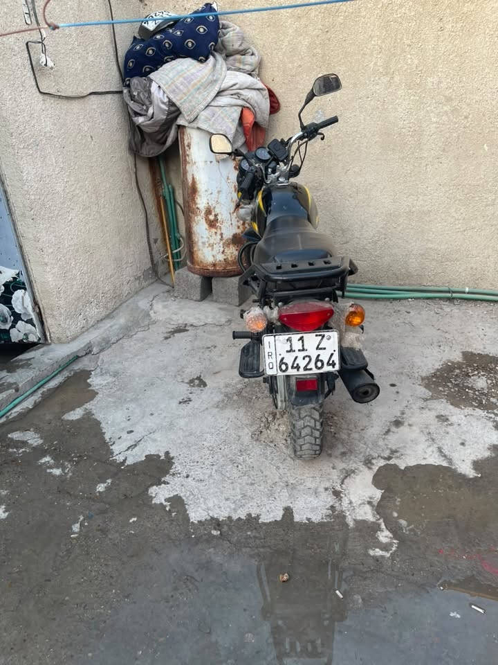 كلاسك 21 محسوبه ع 22 شهر ال12 سنويه ورقم إنكليزي ب اسمي تحويل مباشر السعر 1650 وبيها مجال مكان بغداد البياع ***********

