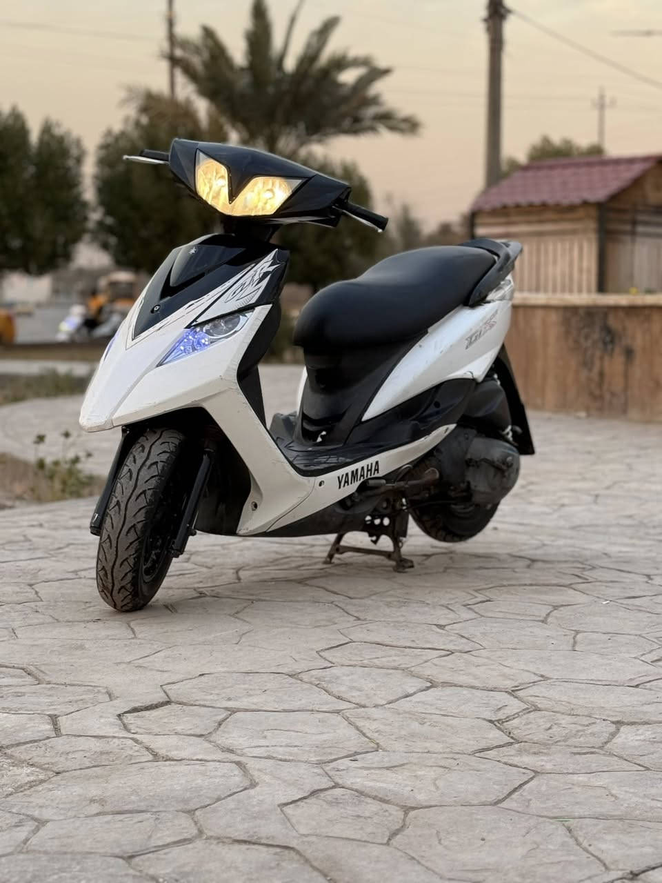 ماكس  ثلعب كابريتر الدرجه رمبه مصار هواي نازله مكفواله كفاله عامه كهربيات كله شغاله مكينه ناعمه كلش شلعه معدال تخبل كامله مكمله مابيه نقص ربع نكره بكل وقت 
مكان بغداد البياع السعر ٦٧٥ 
*********** اتصال اووتساب
