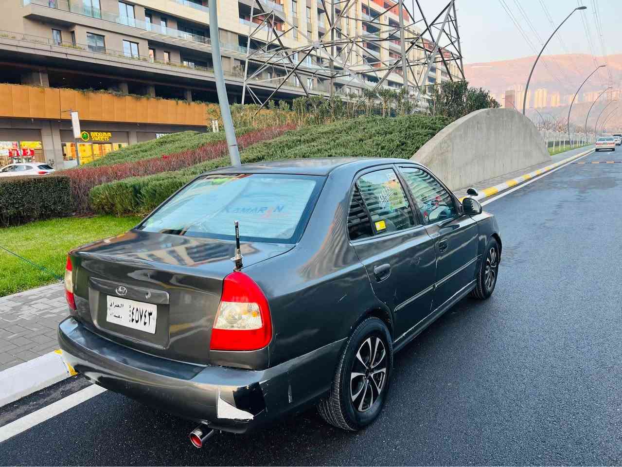 سەرەتا بەناوی خوا ماشاللە لەماڵی هەموو لایەک 
 بوو فروشتن هونداي ئه كسئينت
مووديل 2002 ئارم بلاستيكه به شه رتي ئارموو ئه وه لياتت مووسوو براوه ش به شه رت
گير ئؤتؤماتيك به شه رتي گيرو مه كينه هه لمي نيه 
كاره باهي هه موو گيانيي ئيش ده كاتت قفل مه ركه زيه كامل گيچه كاني ئيش دكات سيدي وگه رمي شتي مزبوتتت 
سه ياره كي تا بليت توندوو توله ماليي دوسته چركه ي تيا نيه 
تاقمم تايه و ويلي سپورتي له ژيردايه 
 سياره كه روبه رو جوانتره 
نرخ ((((37گه لامعامه له يكي برايانه )))
***********
*********** السليمانية, العراق
