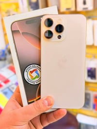 آيفون 16 برو ماكس • ٢٥٦ • بطارية ٩٩