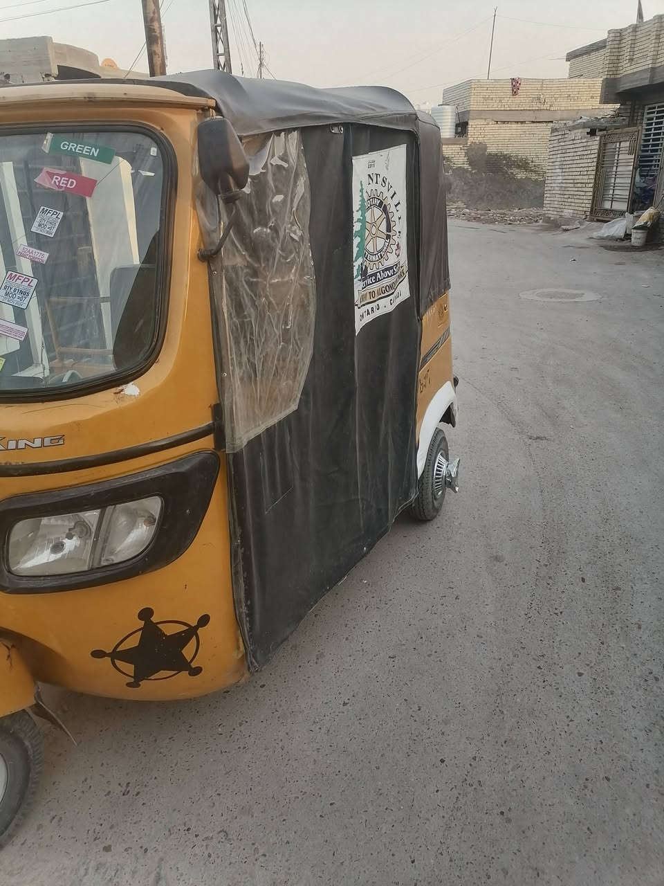 تكتك موديل 2020 محرك ٢٢ نضيفه عنواني جسر ديالئ لقديم ***********
