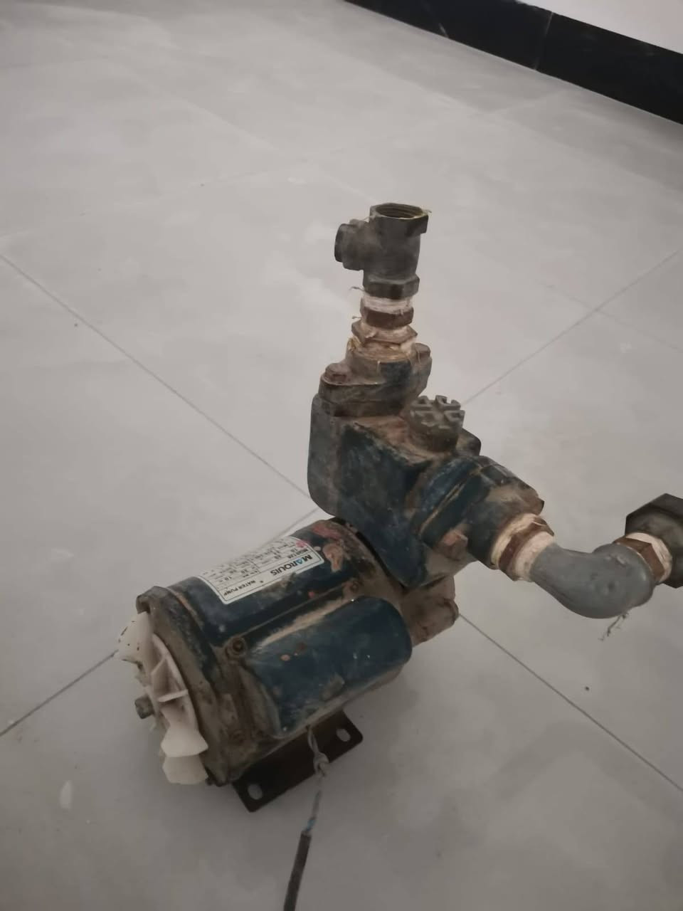 السلام عليكم ورحمه الله وبركاته 
اليوم جمعة ارفعوا المنشور بالصلاة على النبي 
اغراض منزلية للبيع
مغاسل عدد اثنين سعر واحده ٤٠ الف
كشر برميل نفط فارغ سعره ٢٥ الف
شبابيك ع ٤٥ الف
ميز بلازما ١٥٠ الف 
بنكة سقف ثانوي سعرها ٣٥ الف تشتغل اضوية وبيها جهاز تحكم
ماطور مياه 
شباك سعره ١٢٠ الف العرض 93 سم
الطول 2متر
والباب مقوس سعره ١٢٠ آلف 
العرض 110سم 
الطول 210سم
العنوان فلوجة حي جولان قرب مضيف جريصات


**إذا كنت صاحب هذا الإعلان وتريد حذفه لأي سبب، رجاءا أرسل رسالة إلى الدعم الفني**