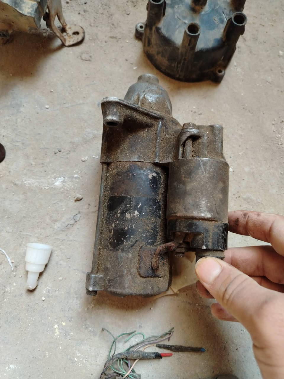 يا الله...
السلام عليكم ورحمة الله وبركاته
ادودت تفصيخ (للبيع سعر مناسب)
1سلف عدد (2) ونجي جديد شغالات شرط الشغل الواحد 35
2قبق ديلكو اصلي جديد شرط الشغل15
3كويل ونجي شرط الشغل جديد شغال25
4 كويل ثنين ونص شغال جديد شرط الشغل20
5عقل ونجي شرط الشغل جاهز كارتون كفاله (60)
المكان ناصريه حي الفداء شارع المدارس
الرقم ***********  ماجاوب عل خاص نت ماعندي
