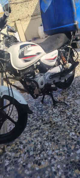 السلام عليكم دراجه بوكسر كلاسك موديل 2023 ماشيه 9الاف حقيقي دراجه زيرو نضيفه خير من الله مكفوله كفاله عامه السعر 2600وبيهة مجال مكاني بغداد جسر ديالى رقم الهاتف *********** مرقمه بغداد بأسمي تحويل ثاني يوم
