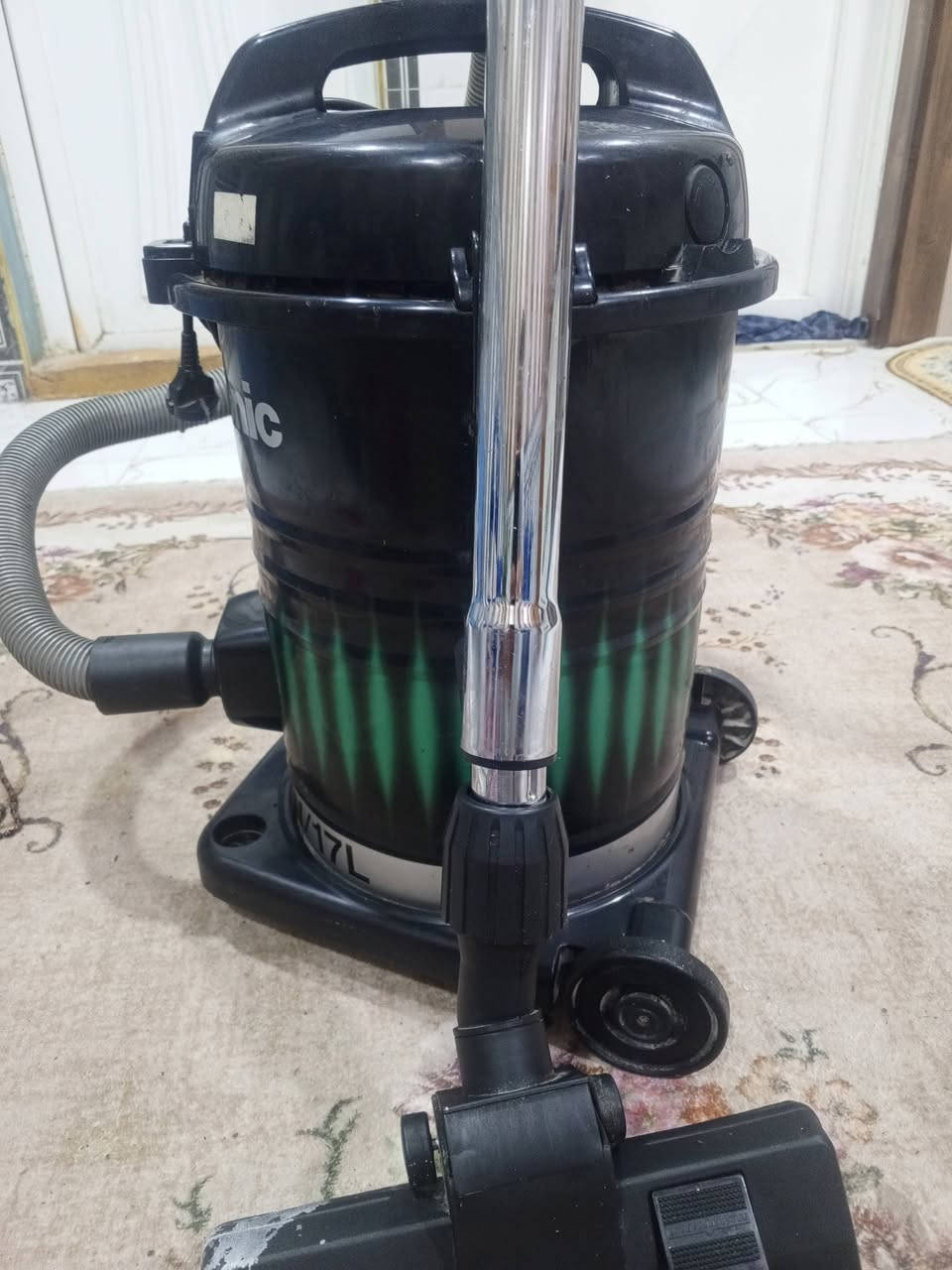 مكنسه گهربائيه للببع شرط الشغل ب.  30 الف


**إذا كنت صاحب هذا الإعلان وتريد حذفه لأي سبب، رجاءا أرسل رسالة إلى الدعم الفني**