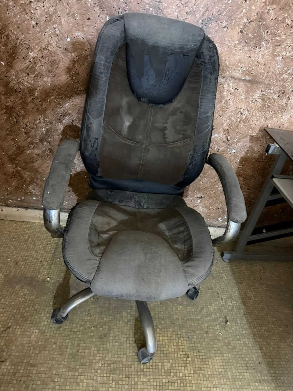 غراض للبيع


**إذا كنت صاحب هذا الإعلان وتريد حذفه لأي سبب، رجاءا أرسل رسالة إلى الدعم الفني**