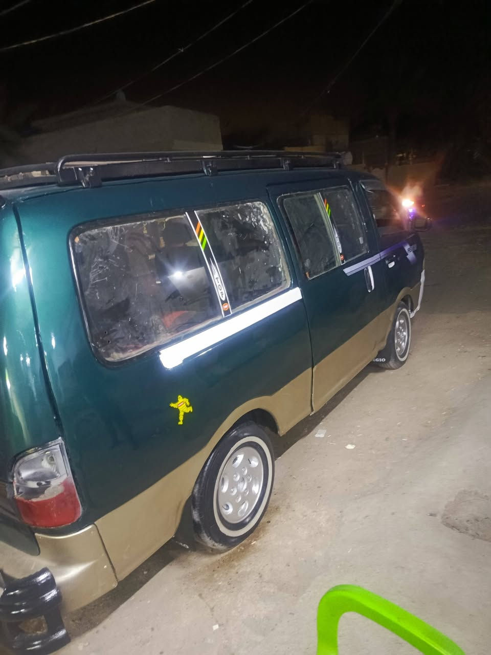 سياره كيه ابريجو موديل ٩٧ تحويل ثاني يوم هزه جديده رقم االماني سنويه لتسعه وعشرين شهر لخامس تخم تاير جديد صدر جديد دوشمه جديه مصبوغ للجماليه بكان لسياره بعقوبه للستفسار عله لرقم 0788 918 3177...‏‪***********‬‏ معروضه 53 وبيه مجال بصيط
